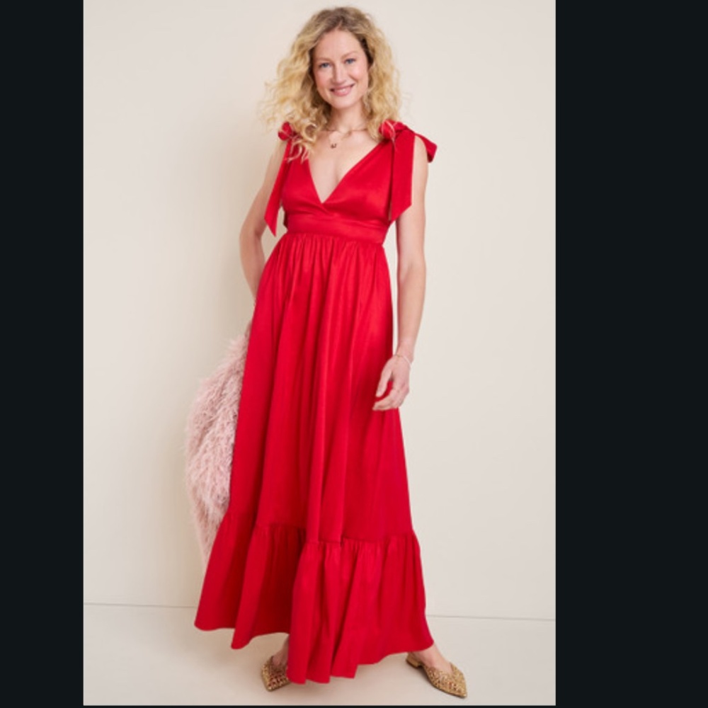 Scarlett Tie Strap Maxi Dress